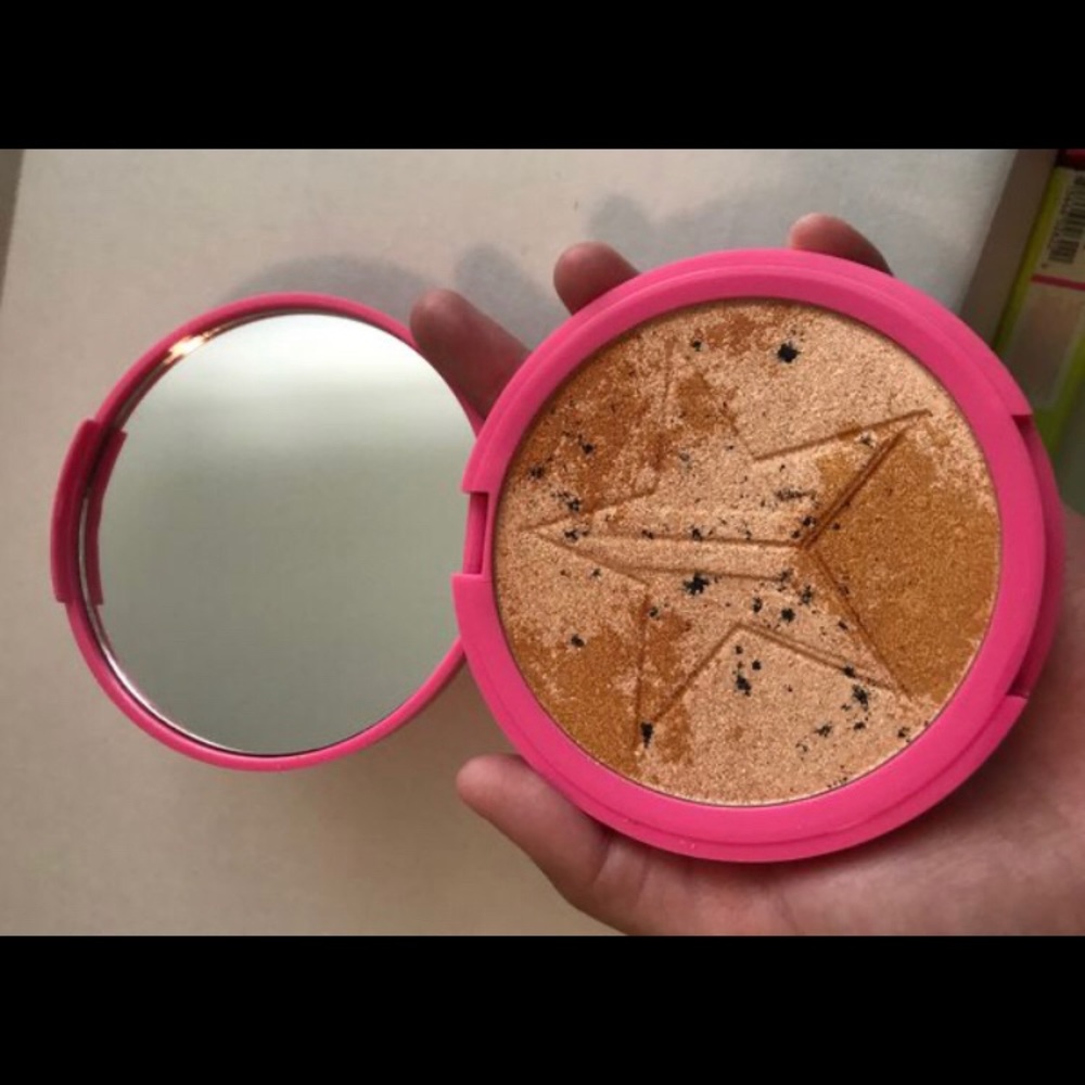 Jeffree star mystery skin frost